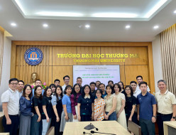 Họp giữa Lãnh đạo Viện Đào tạo Sau đại học với các lớp cao học khoá 29A, 29B và 30A