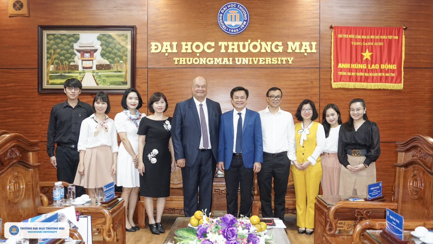 3 Trường Đại học Thương mại tiếp và làm việc với ĐSQ Pháp